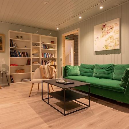 Urban And Stylish Apartment In City Centre Tromsø Zewnętrze zdjęcie